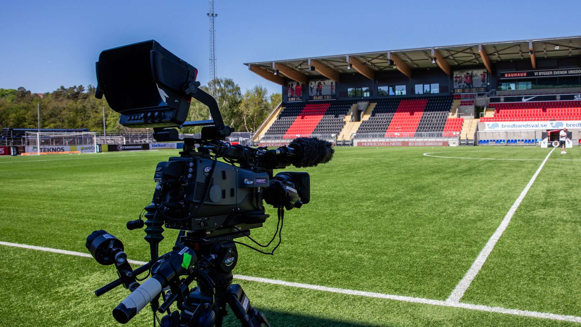 GERMANY ONLY: TV CAMERA FOOTBALL