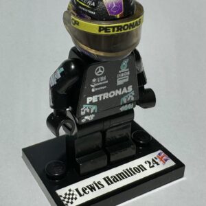 Lewis Hamilton 2024 Mercedes F1 formula 1 F1 grand prix pilota figura driver Super suit and super helmet in minifigure Sports Car Racing Race Suits by RacingModelCar