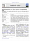 Environmental reporting in the Spanish wind energy sector: an institutional view q Cover Page