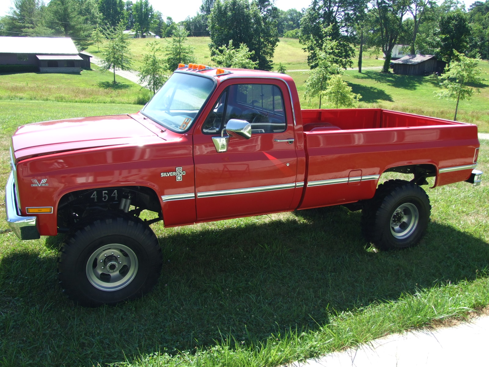 1985 Chevrolet 1 Ton C30 4WD Custom Deluxe