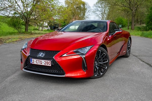 rijtesten Test Lexus LC 500h Hokkaido Edition (2023)