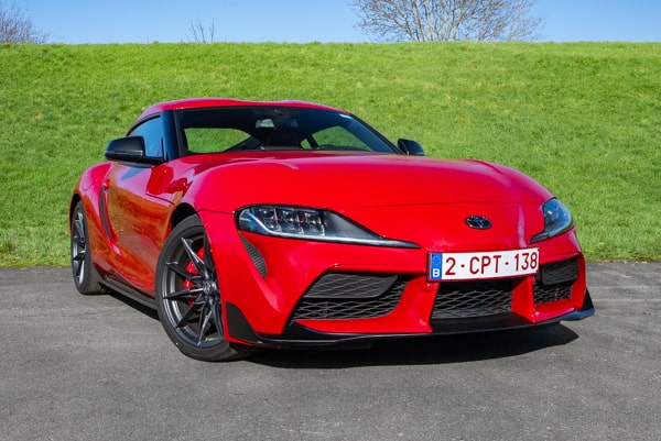 rijtesten Test Toyota GR Supra met handgeschakelde zesbak (2023)