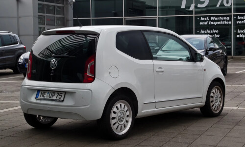 VW white up! #2