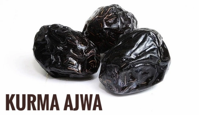 adab makan kurma ajwa