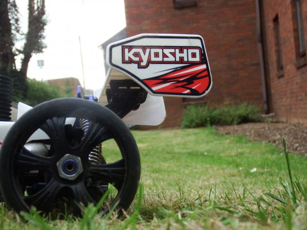 Kyosho,RC,nitro,trăsură pentru două persoane