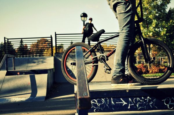 sports,bicycle,vehicle,cycling,skatepark,2000x1328 px