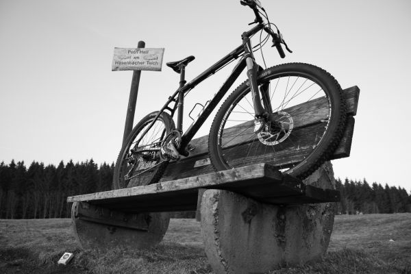 cykel,fordon,mountainbikes,svart,svartvit,fotografi