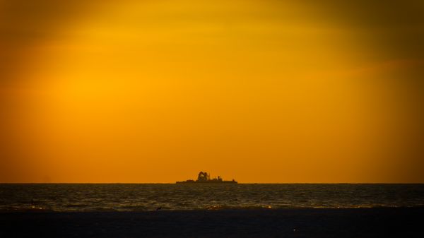 kapal,matahari terbenam,laut,pantai,sinar matahari,matahari terbit