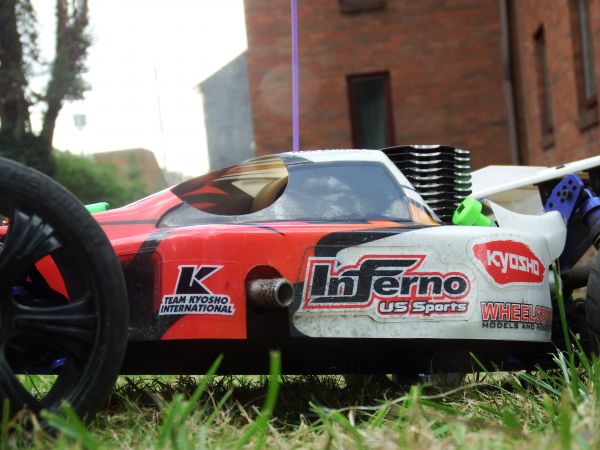 Kyosho,RC,nitro,trăsură pentru două persoane