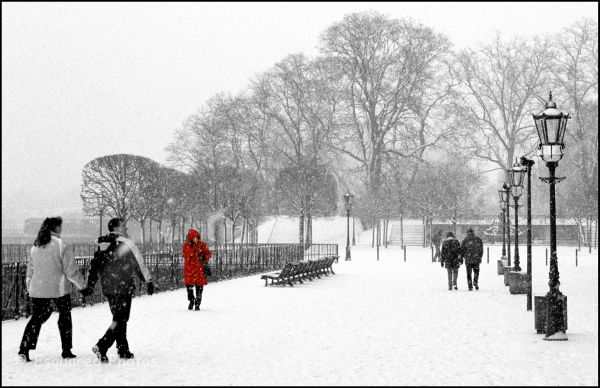 rood,sneeuw,Dresden,2006