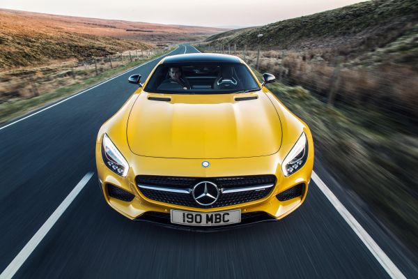 auto,vozidlo,Mercedes Benz,sportovní auto,Mercedes Benz SLS AMG,výkon auta