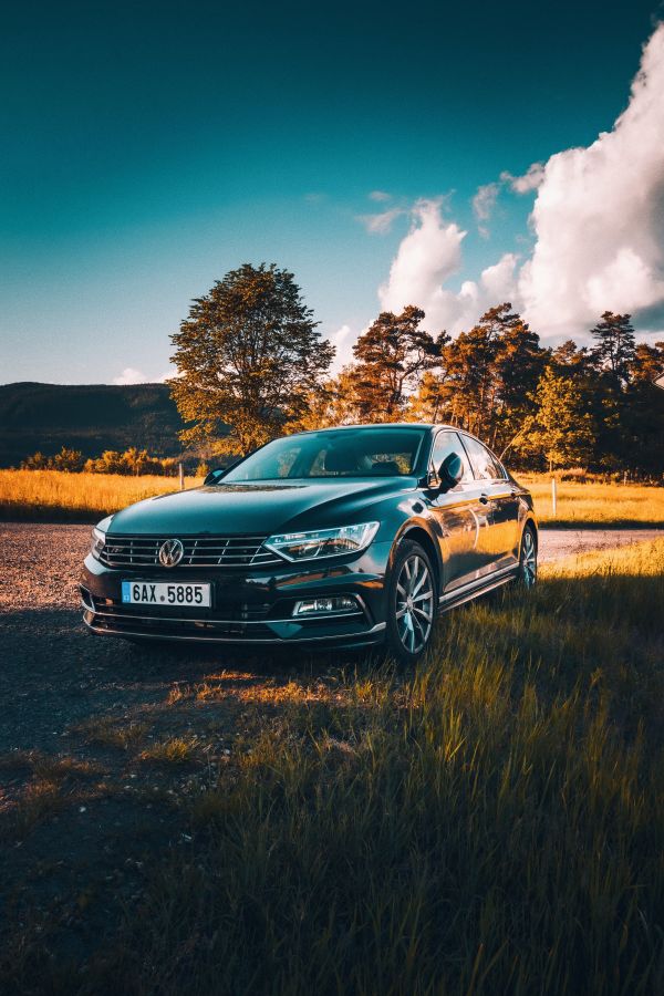 tire,wheel,cloud,sky,land vehicle,car