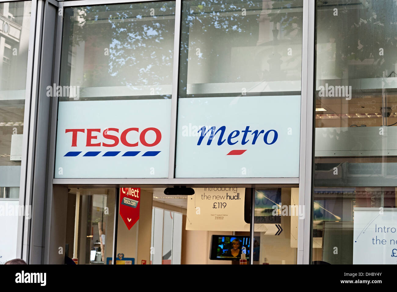 Tesco metro store Birmingham Stock Photo