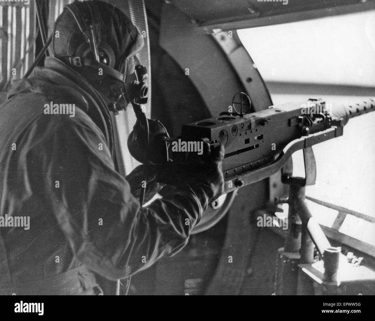 B-17 WAIST GUNNER in 1943 Stock Photo