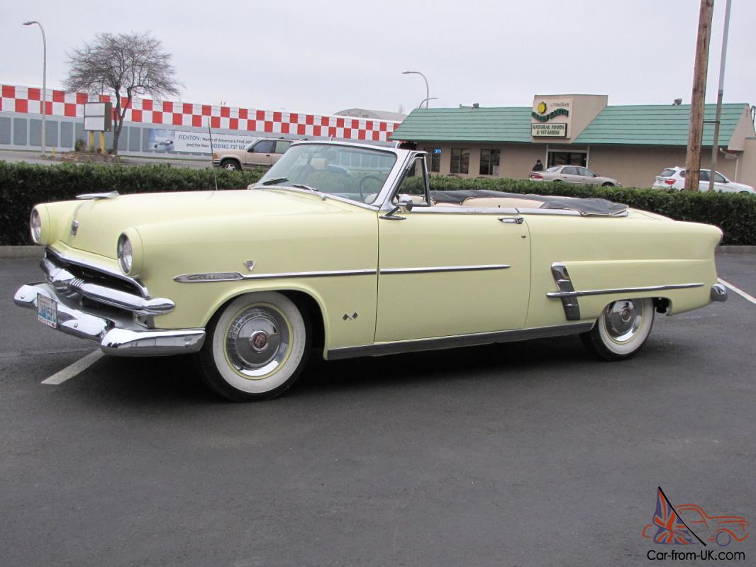 1953 Ford sunliner convertible #1