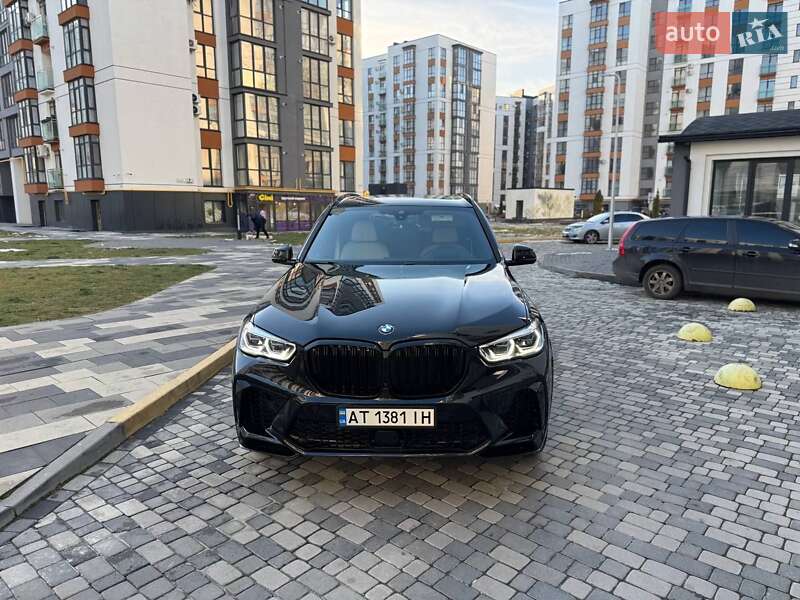 Позашляховик / Кросовер BMW X5 2023 в Івано-Франківську