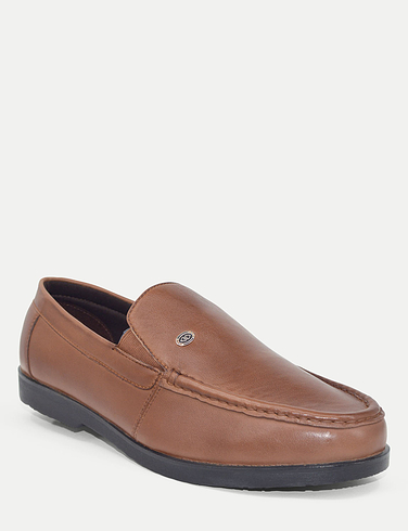 Pegasus Leather Wide G Fit Slip On Moccasin