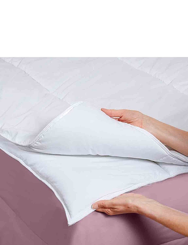 Downland Four Seasons Soft Touch Duvet Set