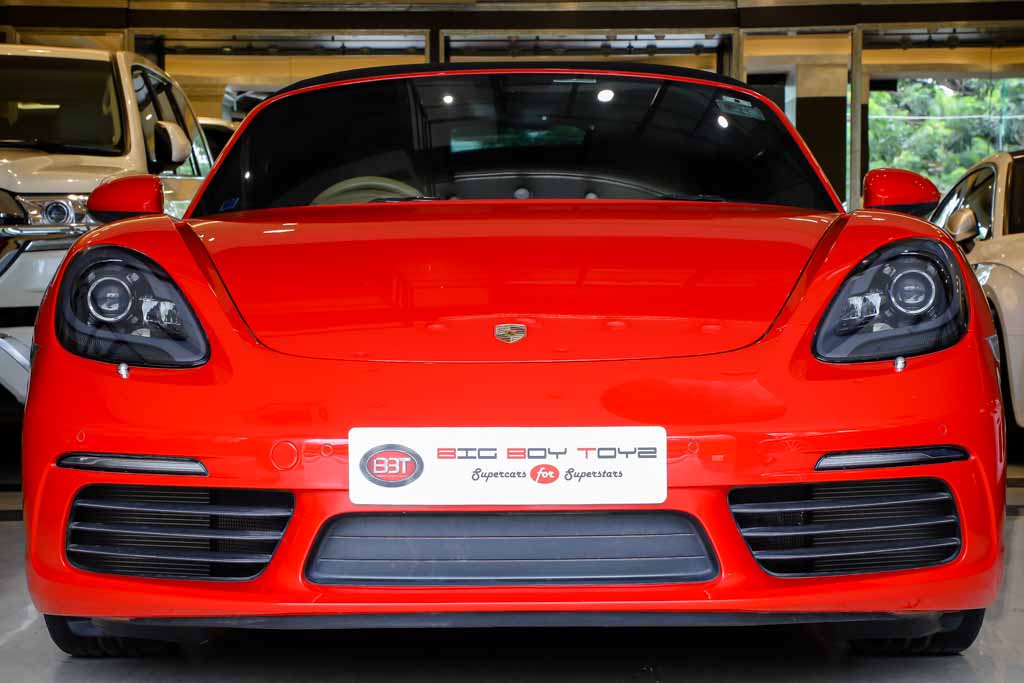 Porsche 718 Boxster 