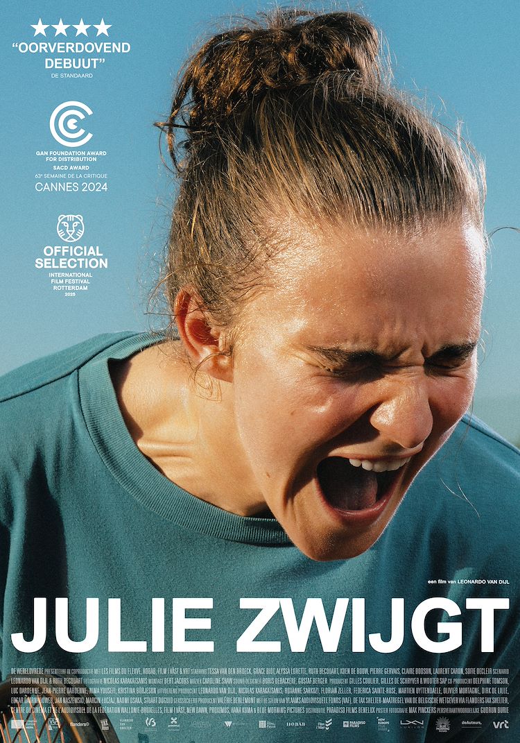 Julie Zwijgt (2024)