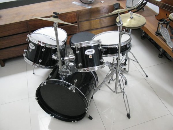 Detail Gambar Alat Musik Drum Set Nomer 10