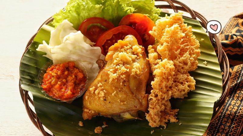 Detail Gambar Ayam Kremes Nomer 10