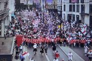 Met Police aerial image shows numbers on Tommy Robinson march as it hits Trafalgar Square