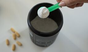 Pros and cons of using creatine if you want to build muscle 