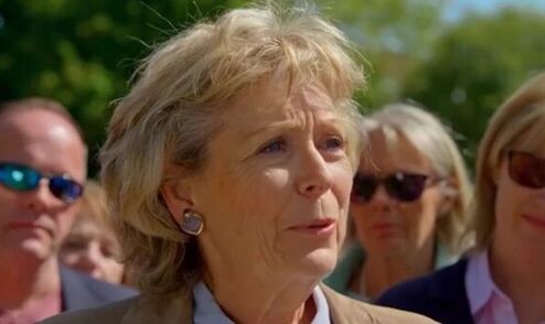 bbc antiques roadshow Hilary Fay Titanic artefact demand