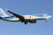 tui-flight-attendant-warns-passengers-stop-wearing-shorts-plane