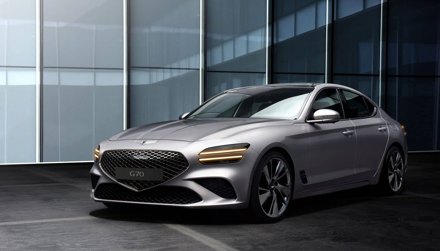 Genesis G70