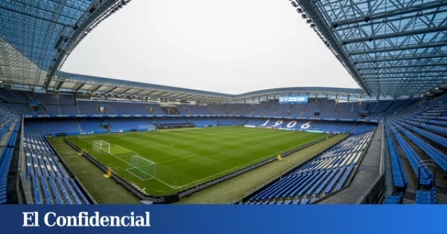 Los ultras del Málaga siembran el pánico por las calles de La Coruña antes de jugar contra el Deportivo