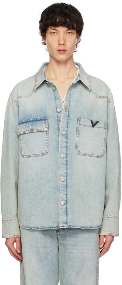 Valentino Mens Denim Blu Lav Chiaro Brand-plaque Faded-wash Relaxed-fit Denim Shirt In Blue