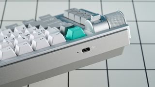 Photograph of the Lemokey L1 keyboard