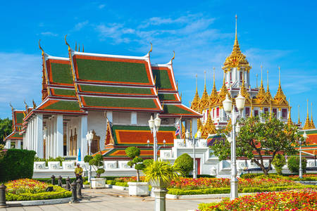 Templo de Wat Ratchanatdaram en Bangkok