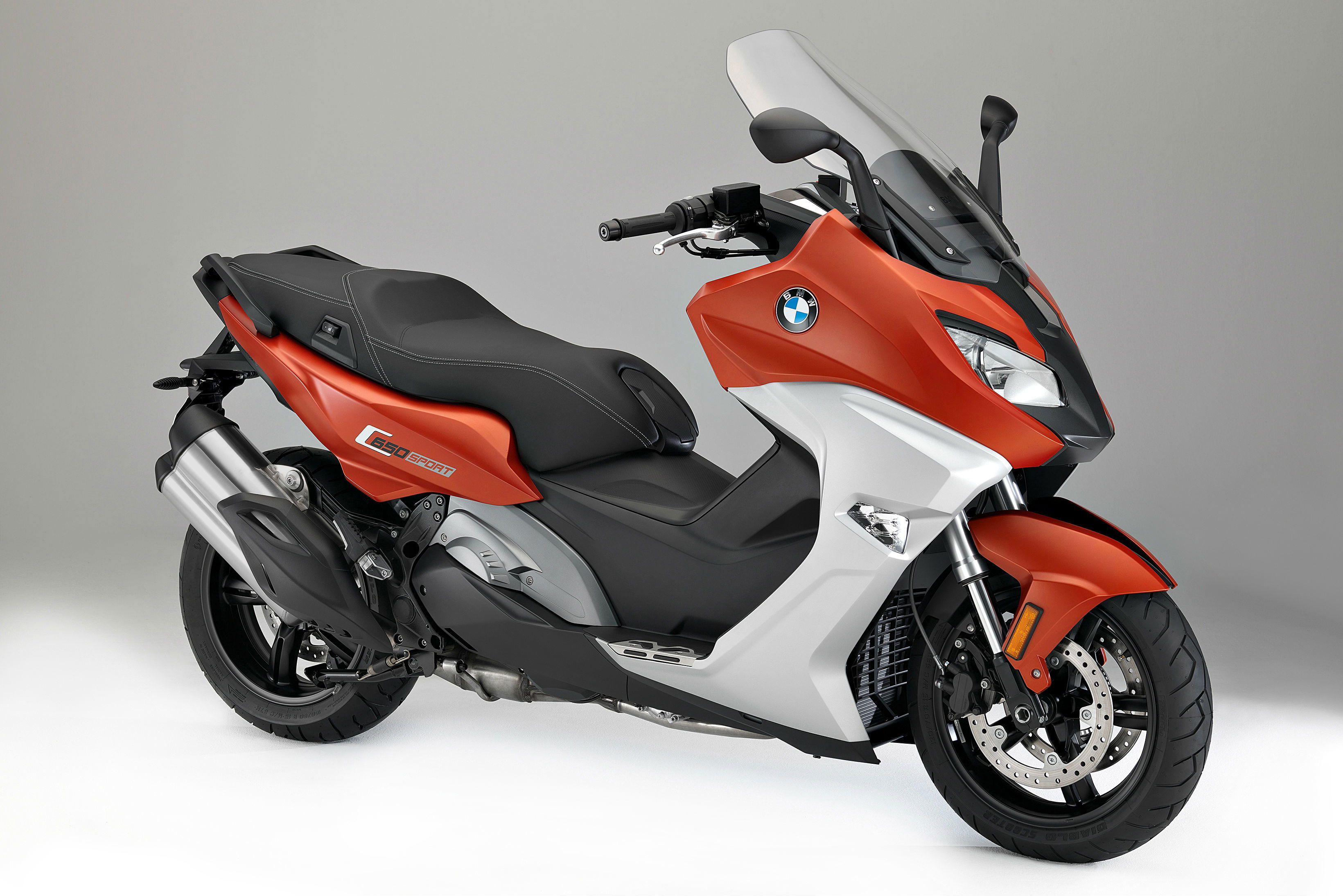 อัลบั้มที่มีรูปภาพมากกว่า 100 รูปของ bmw c650 ราคา - NEC