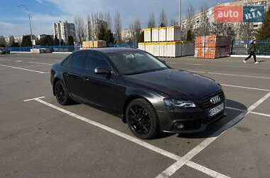 Седан Audi A4 2011 в Черкасах