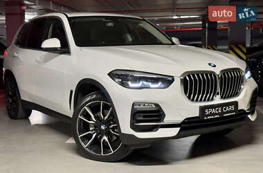 Позашляховик / Кросовер BMW X5 2020 в Києві