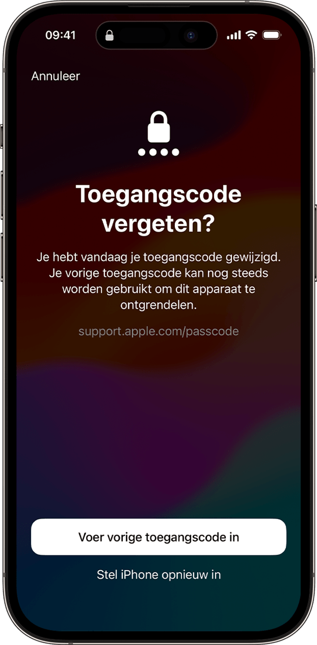 Wanneer je je toegangscode wijzigt in iOS 17 en nieuwer, kun je tijdelijk je oude toegangscode gebruiken om je apparaat te ontgrendelen.