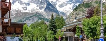 Cottages in Courmayeur