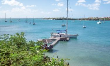 Hotels in Lance aux Épines