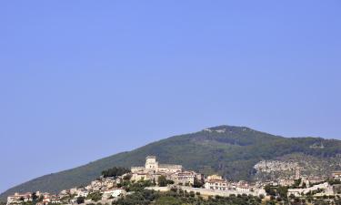 Viešbučiai mieste Sermoneta