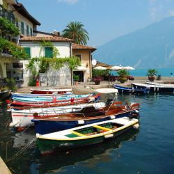 Limone sul Garda 102 viesnīcas