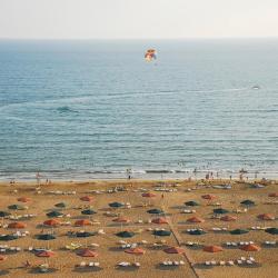 Konaklı 11 Hotels am Strand