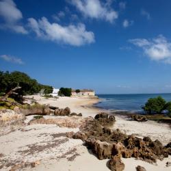 Isla de Mozambique 4 hospedaje de playa