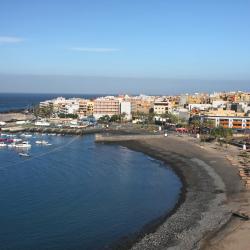 Playa de San Juan 13 cabanes i cottages