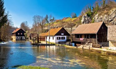 โรงแรมในRastoke