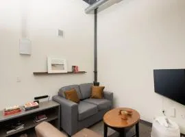 Flexhome Brewery District 2BR Apt EL1