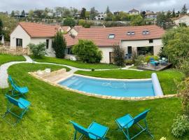 Proche centre ville, gîte 4 étoiles avec piscine, hotel in Dijon