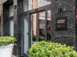 BB Hotels Smarthotel Duomo, hotel di Pusat kota Milan, Milan